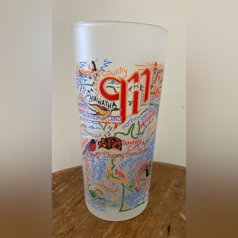 Cat Studio 15 oz colorful state-themed frosted glasses set of 3 - Picture 7 of 12